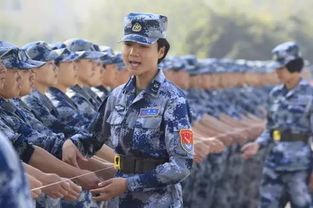 大學生女兵容易被錄取嗎？解析影響因素與機會平等，女大學生兵錄取機會解析，影響因素與平等權益探討
