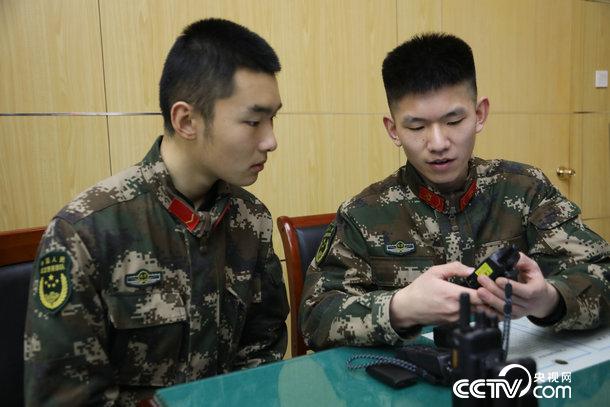 國(guó)防軍事頻道大家談，深度探討軍事話題，共筑國(guó)防強(qiáng)國(guó)夢(mèng)，國(guó)防軍事頻道深度探討，共筑國(guó)防強(qiáng)國(guó)夢(mèng)，軍事話題大家談