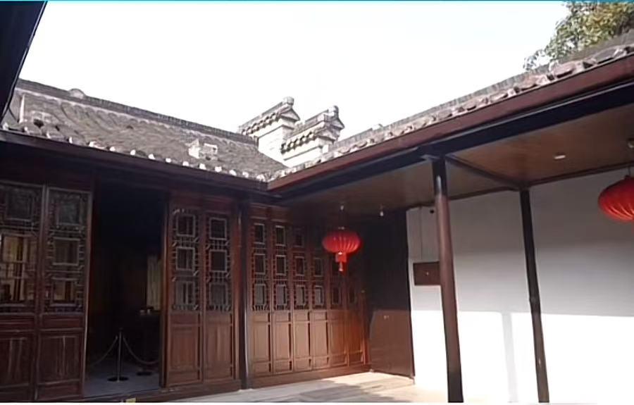 江澤民故居面向社會(huì)公眾開放，歷史文化的傳承與展示，江澤民故居開放，歷史文化的傳承與展示之旅