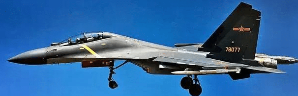 殲11、殲15與殲16，三代戰(zhàn)機身不一樣，展現(xiàn)中國航空工業(yè)的輝煌成就，殲11、殲15與殲16，展現(xiàn)中國航空工業(yè)的輝煌成就，三代戰(zhàn)機身的獨特風(fēng)采
