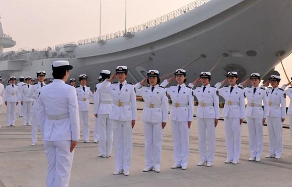 遼寧艦上的女兵角色與職責(zé)解析，遼寧艦上的女兵角色與職責(zé)探討